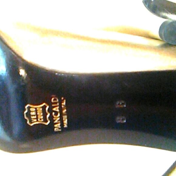 Pancaldi Heels in Gold Leather - Picture 9 of 12